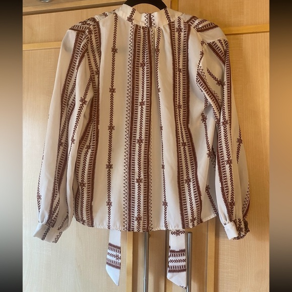 Lawyer Closet Boho Peasant Tie-Neck Blouse Size Large - Picture 5 of 5